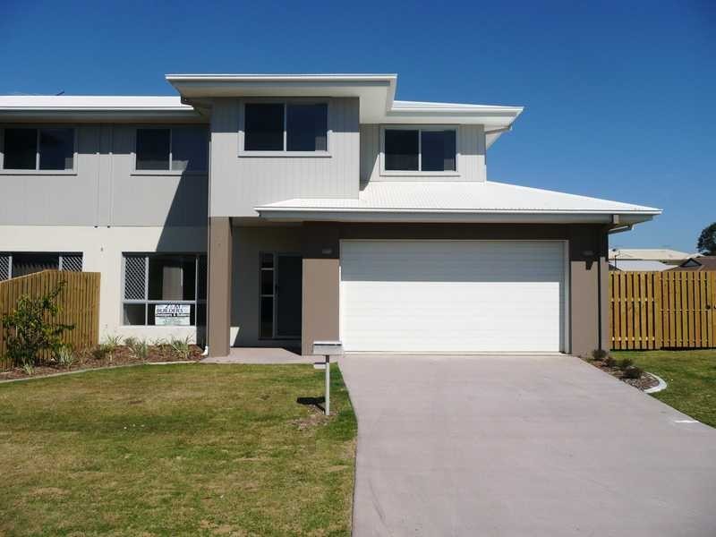 2/8 Rebecca Circuit, Eagleby QLD 4207