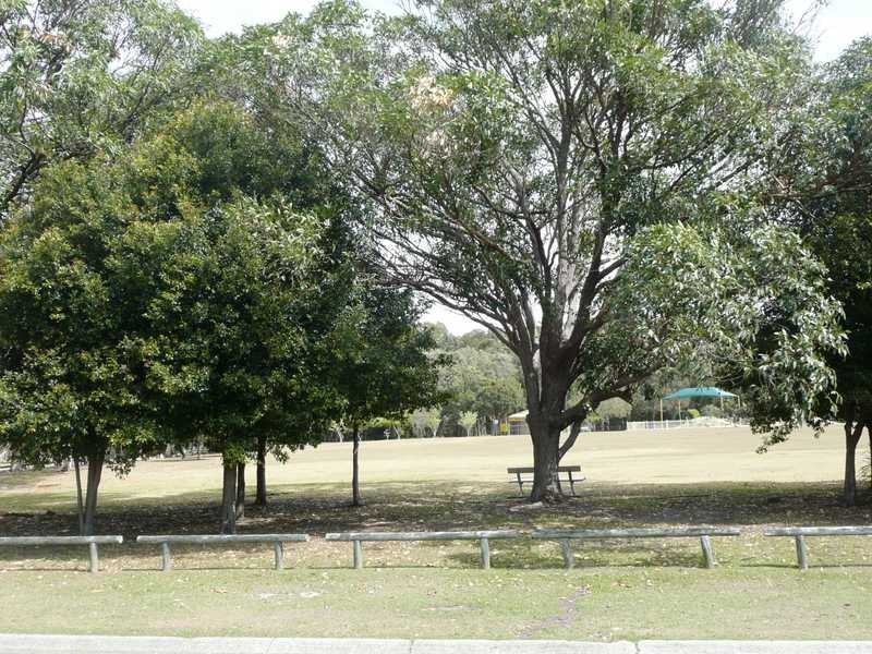 3 Omao Avenue, Burleigh Waters QLD 4220