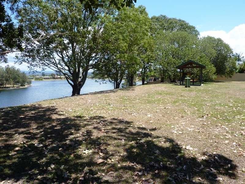 3 Quail Court, Burleigh Waters QLD 4220