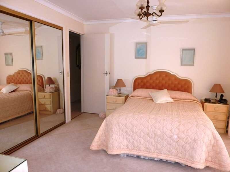 3 Quail Court, Burleigh Waters QLD 4220