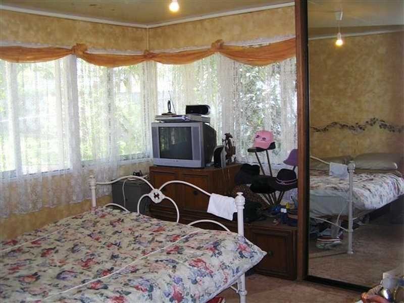 16 Willow Street, Varsity Lakes QLD 4227