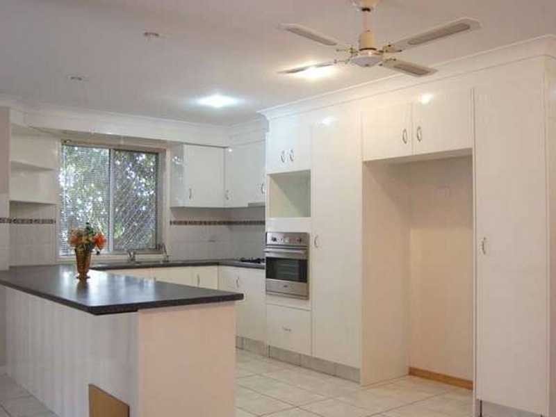 25 Gainsborough Drive, Varsity Lakes QLD 4227