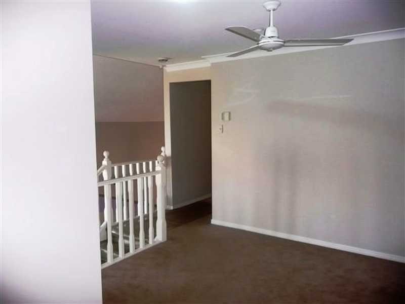 25 Gainsborough Drive, Varsity Lakes QLD 4227