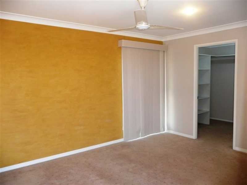 25 Gainsborough Drive, Varsity Lakes QLD 4227