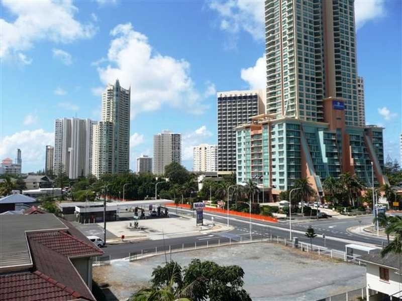 163/21 Cypress Avenue, Surfers Paradise QLD 4217
