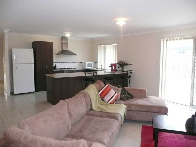 42 Runway Drive, Upper Coomera QLD 4209