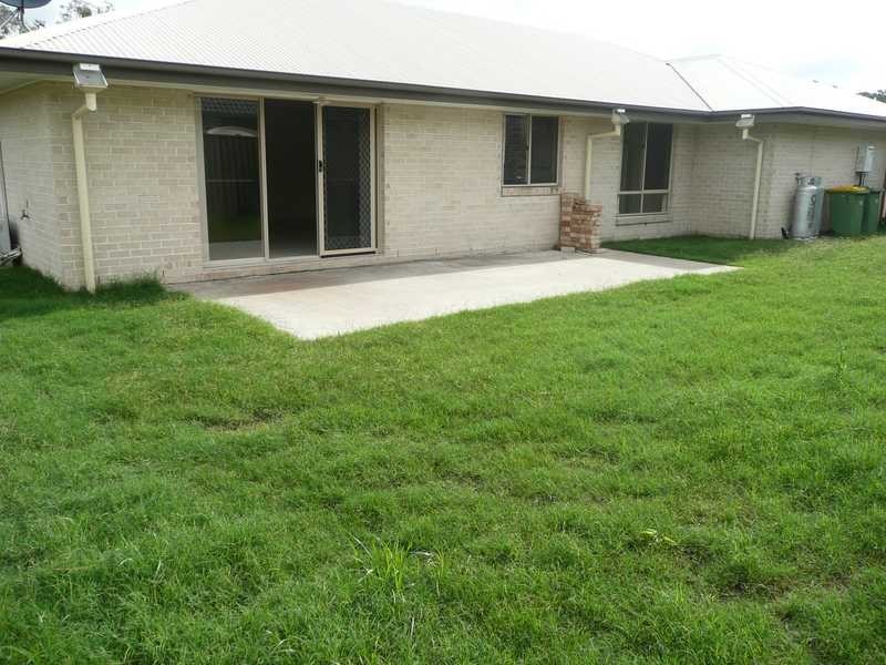 42 Runway Drive, Upper Coomera QLD 4209