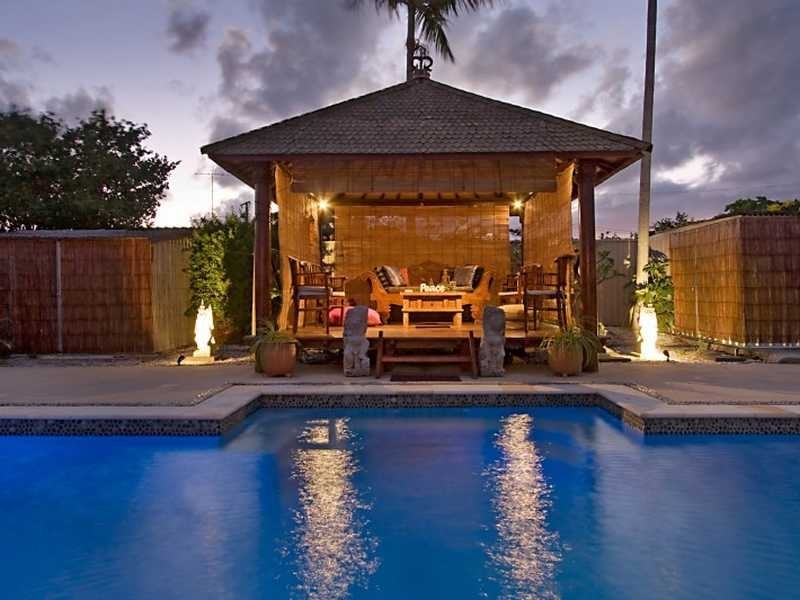 26 Aruma Avenue, Burleigh Waters QLD 4220