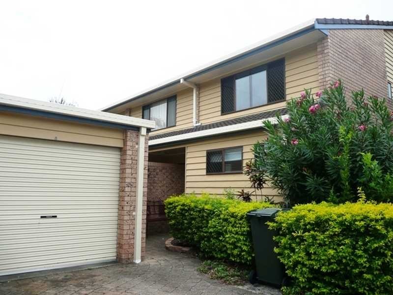 8/105 Christine Avenue, Burleigh Waters QLD 4220