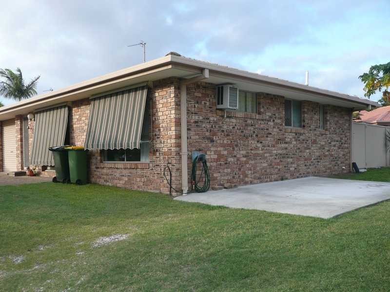 2/89 Treeview Drive, Burleigh Waters QLD 4220