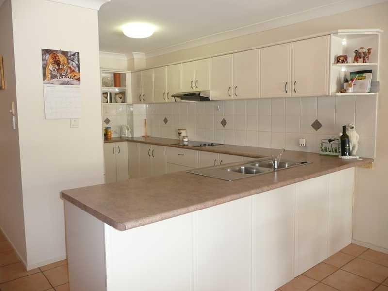 15/11 Beachcomber Court, Burleigh Waters QLD 4220