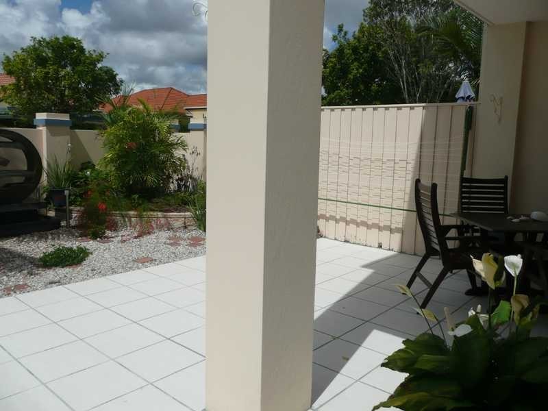 15/11 Beachcomber Court, Burleigh Waters QLD 4220