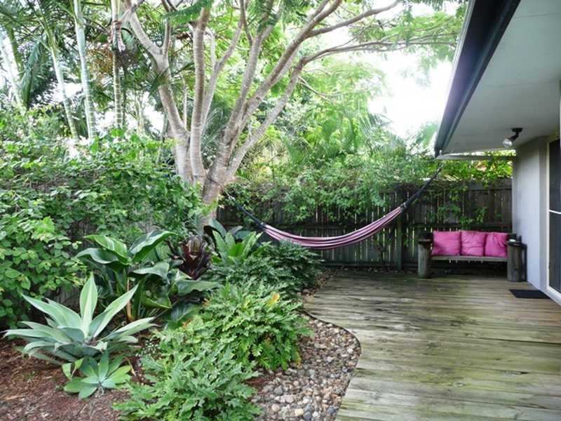 54 Cumberland Drive, Varsity Lakes QLD 4227