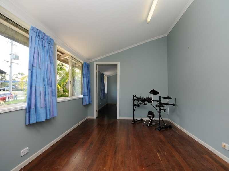 15 Mattocks Road, Burleigh Waters QLD 4220