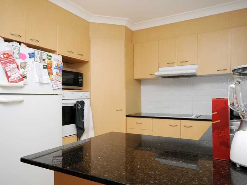 218/64 Gilston Road, Nerang QLD 4211