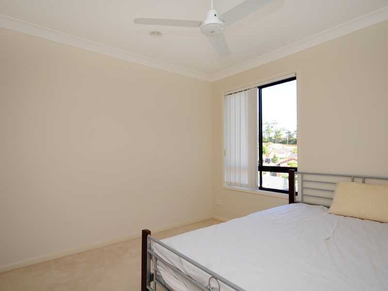 218/64 Gilston Road, Nerang QLD 4211