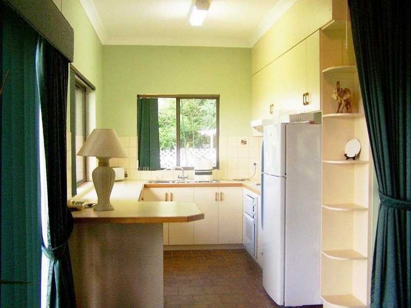 64 Brooks Drive, Kooralbyn QLD 4285