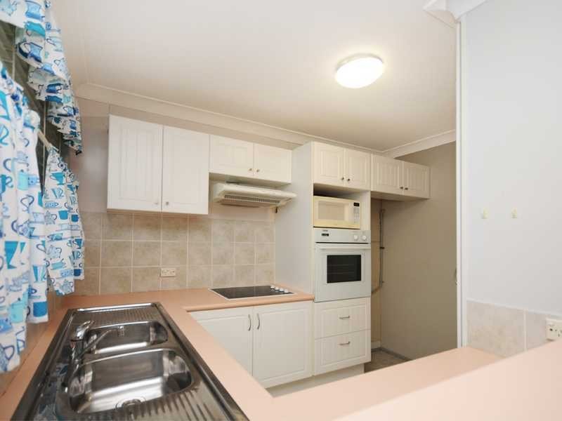 6/105 Christine Avenue, Burleigh Waters QLD 4220