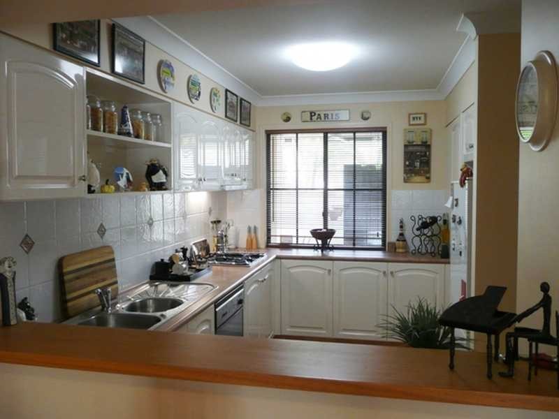 12/2 Beachcomber Court, Burleigh Waters QLD 4220