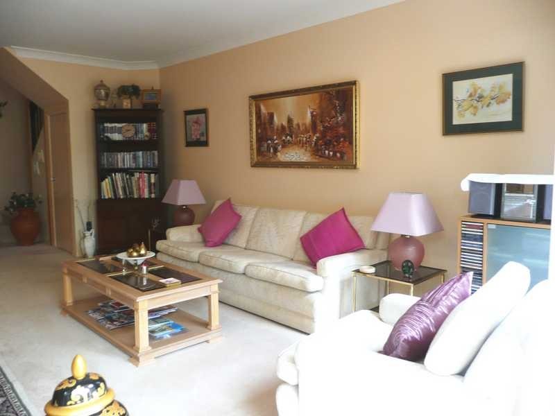 12/2 Beachcomber Court, Burleigh Waters QLD 4220