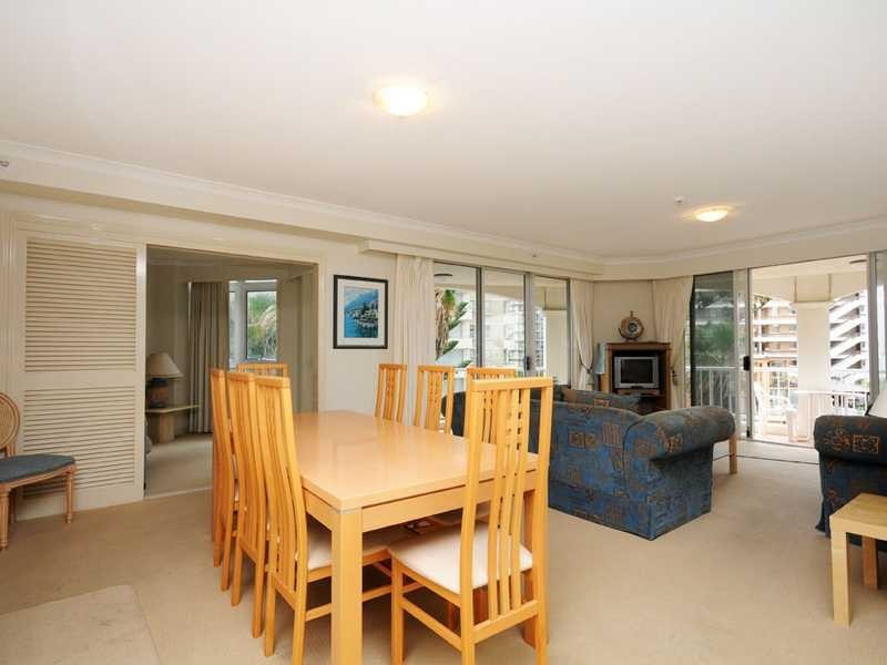 206/12 View Street, Surfers Paradise QLD 4217