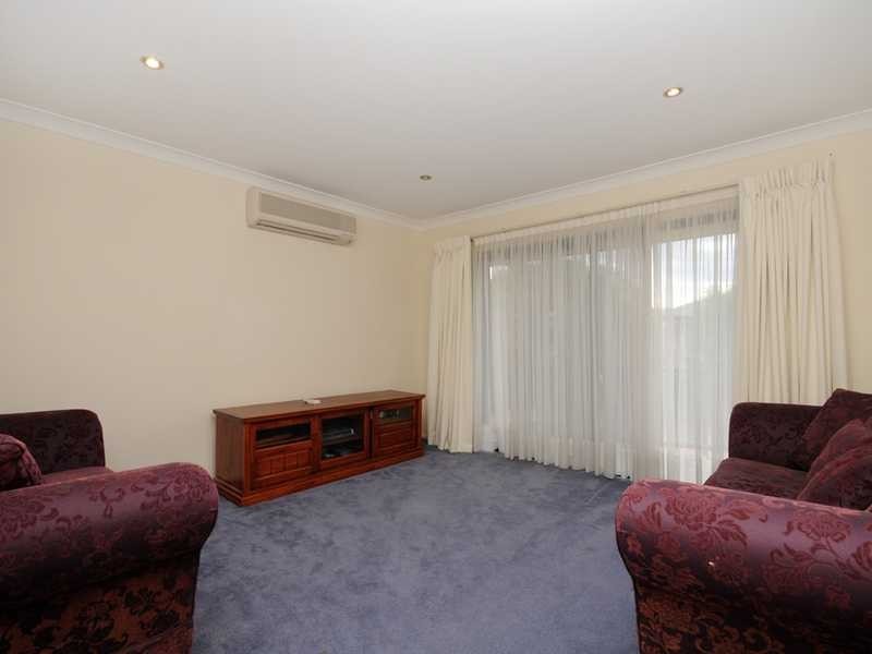 6 Glasshouse Drive, Varsity Lakes QLD 4227