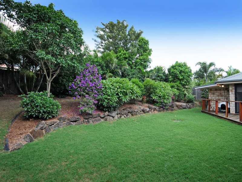 6 Glasshouse Drive, Varsity Lakes QLD 4227