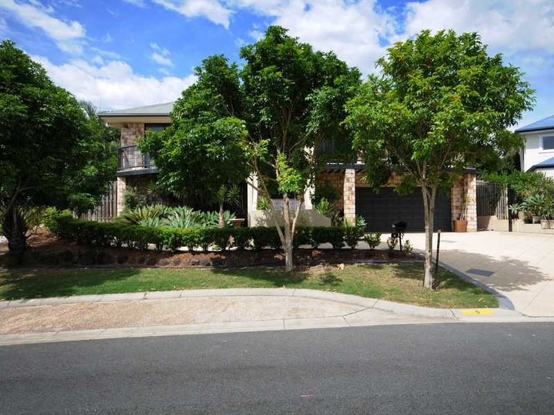 6 Glasshouse Drive, Varsity Lakes QLD 4227