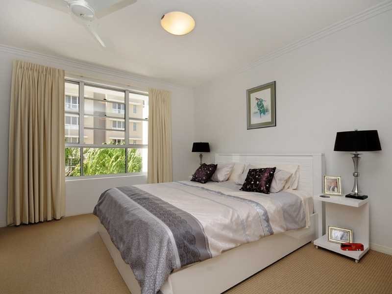 28/253 Varsity Parade, Varsity Lakes QLD 4227