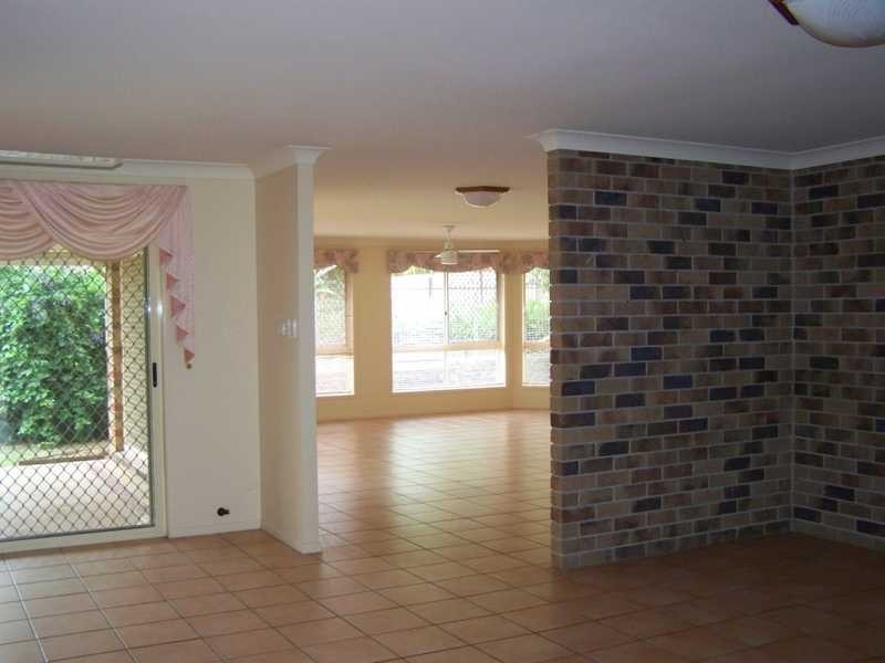 24 Caroline Court, Beaudesert QLD 4285