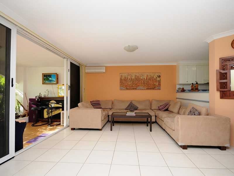 27/28 Chairlift Avenue, Nobby Beach QLD 4218