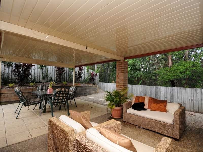 16 Matthew Close, Burleigh Heads QLD 4220