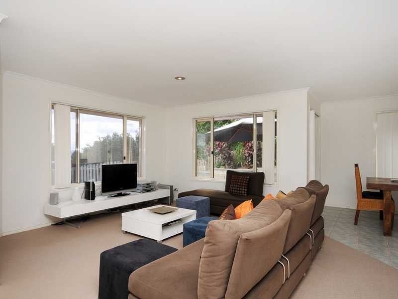 16 Matthew Close, Burleigh Heads QLD 4220