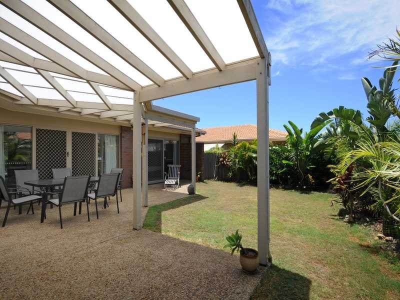 18 Wedgebill Parade, Burleigh Waters QLD 4220