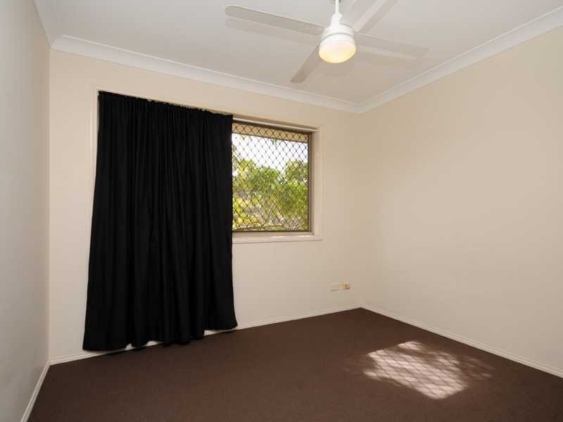 63/220 Christine Ave, Burleigh Waters QLD 4220