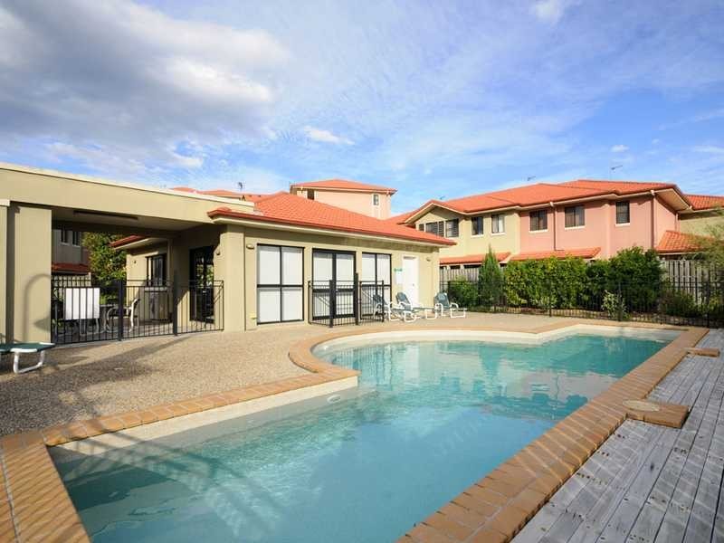 44/2 Geraldton Drive, Varsity Lakes QLD 4227