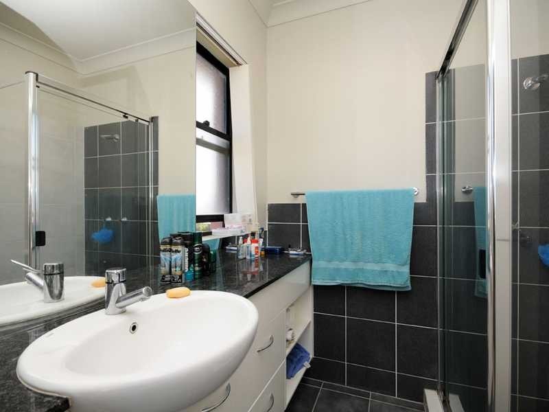 44/2 Geraldton Drive, Varsity Lakes QLD 4227