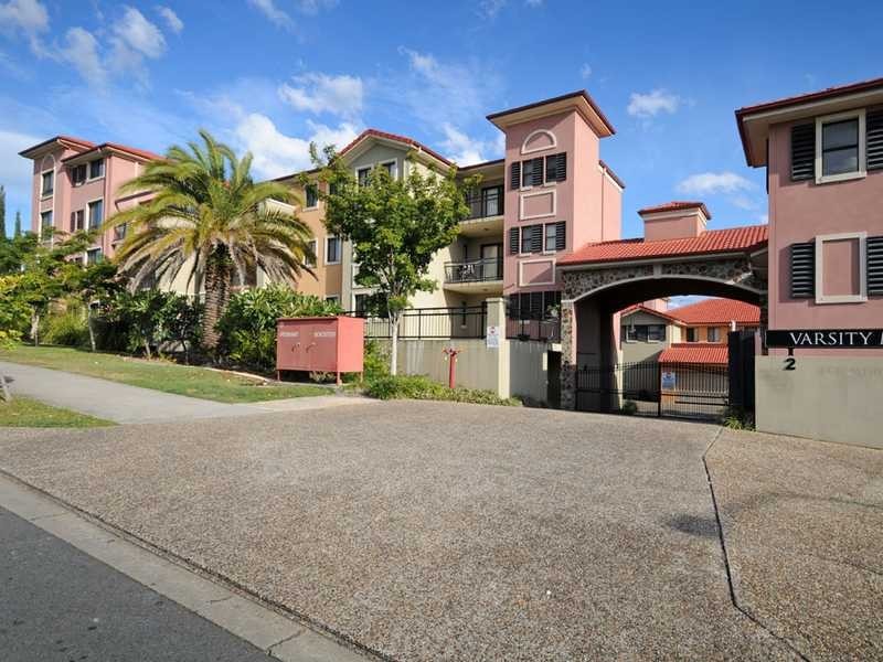 44/2 Geraldton Drive, Varsity Lakes QLD 4227