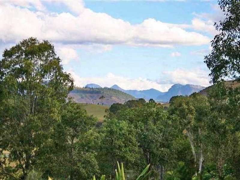 88 Kooralbyn Drive, Kooralbyn QLD 4285