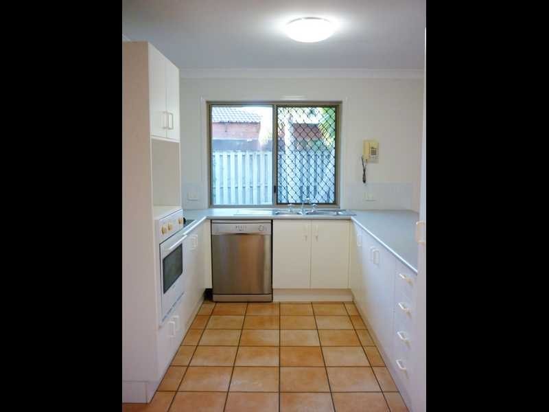 13 Sonama Court, Burleigh Waters QLD 4220