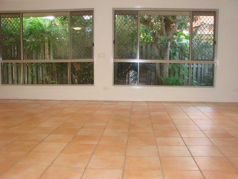 13 Sonama Court, Burleigh Waters QLD 4220