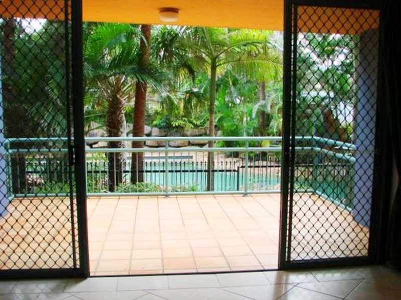 8/955 Gold Coast Highway, Palm Beach QLD 4221