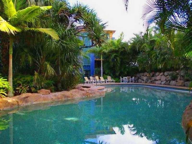 8/955 Gold Coast Highway, Palm Beach QLD 4221