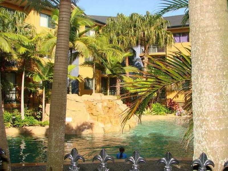8/955 Gold Coast Highway, Palm Beach QLD 4221