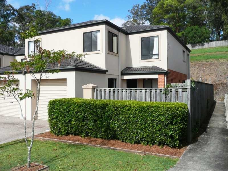 240/64 Gilston Road, Nerang QLD 4211