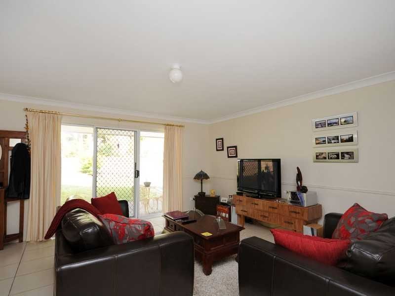 184 West Burleigh Road, Burleigh Heads QLD 4220