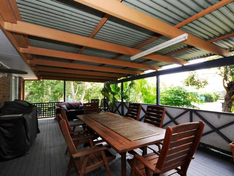 184 West Burleigh Road, Burleigh Heads QLD 4220