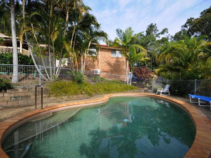 184 West Burleigh Road, Burleigh Heads QLD 4220