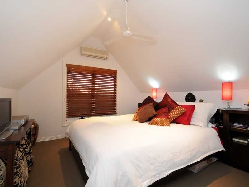 140 Valley Drive, Tallebudgera QLD 4228