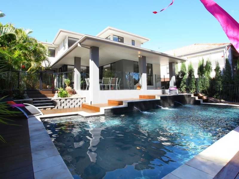 18 The Links, Robina QLD 4226